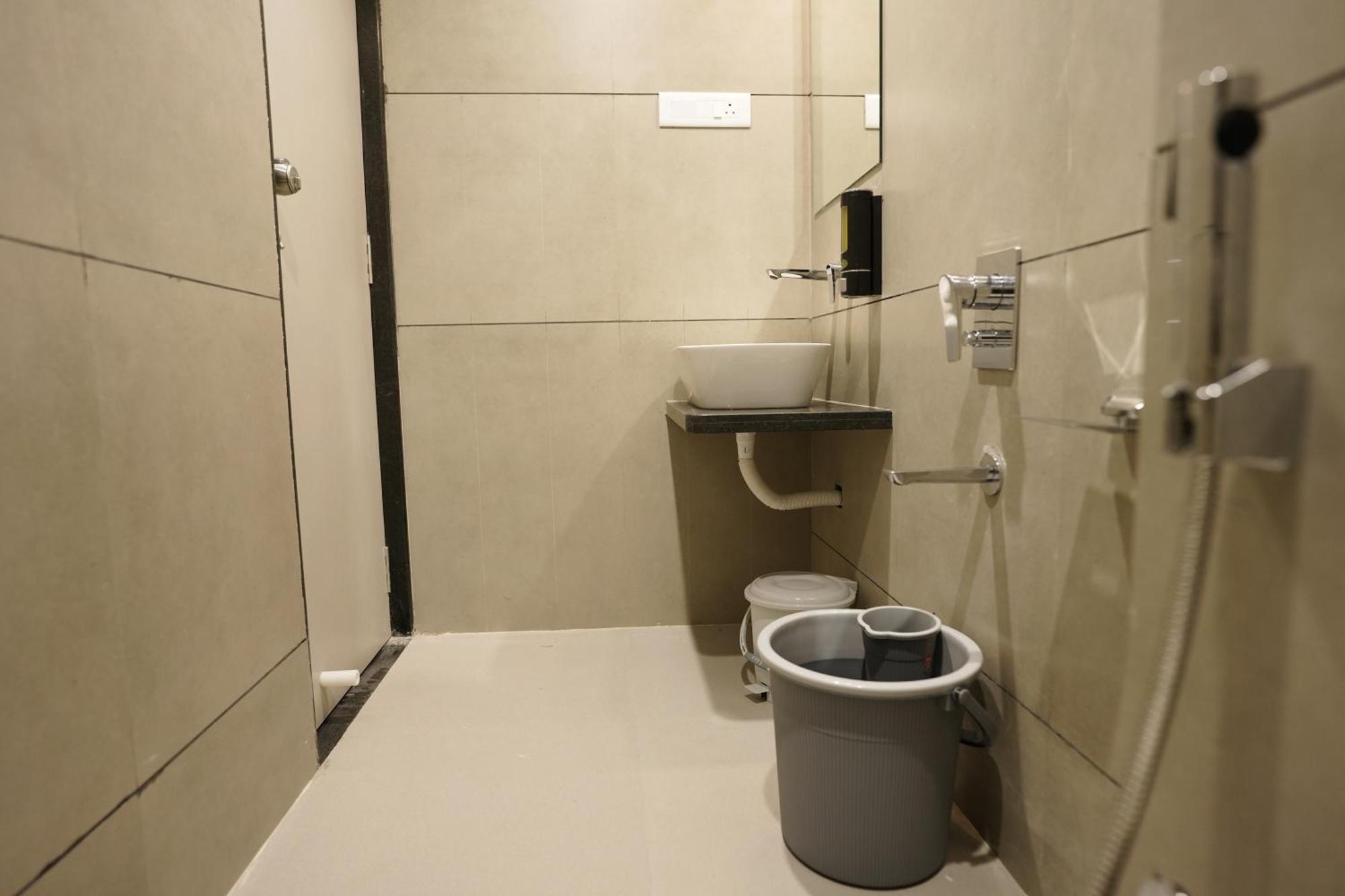 A Square Executive Hotel Aurangabad  Luaran gambar
