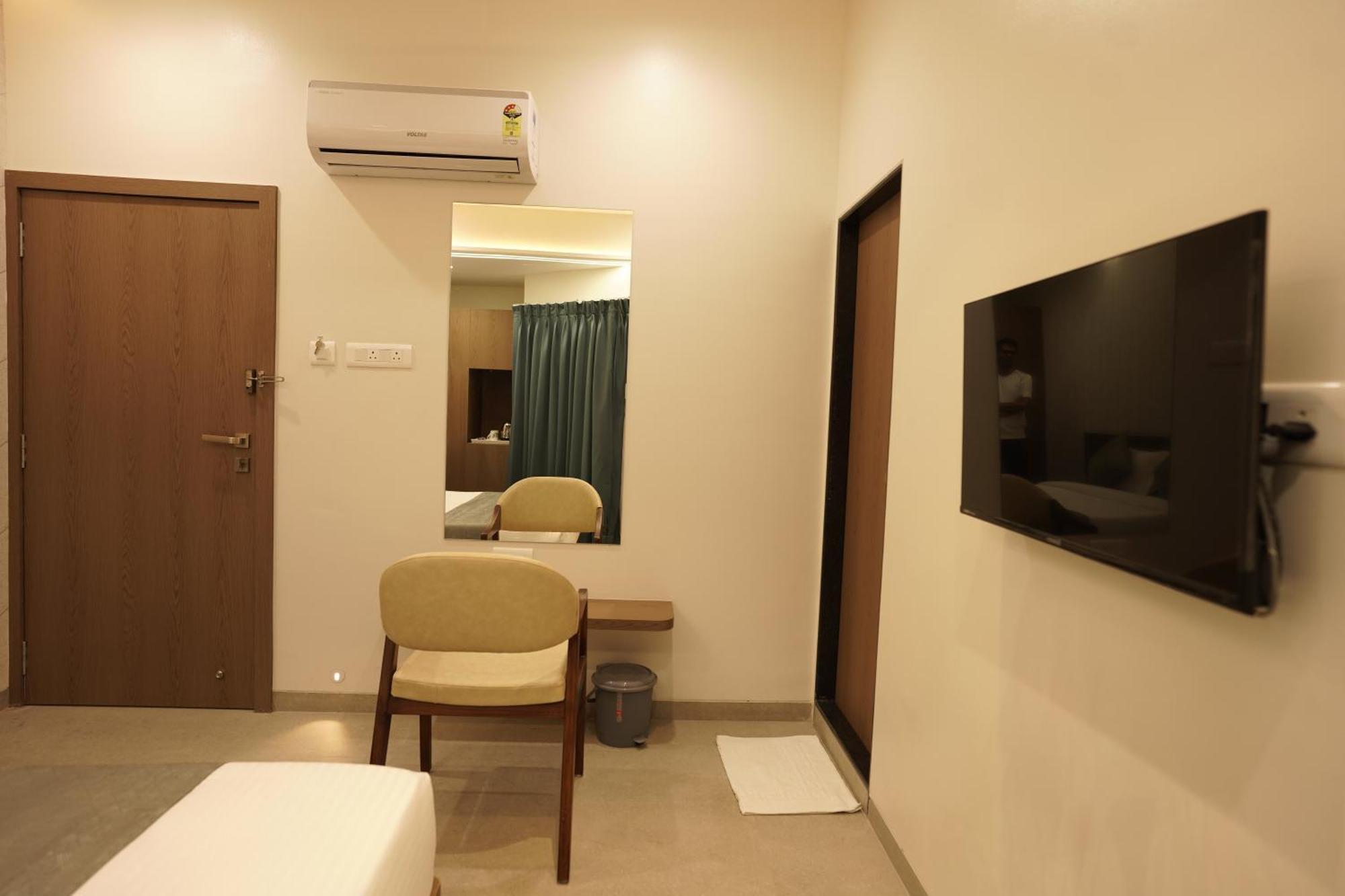 A Square Executive Hotel Aurangabad  Luaran gambar